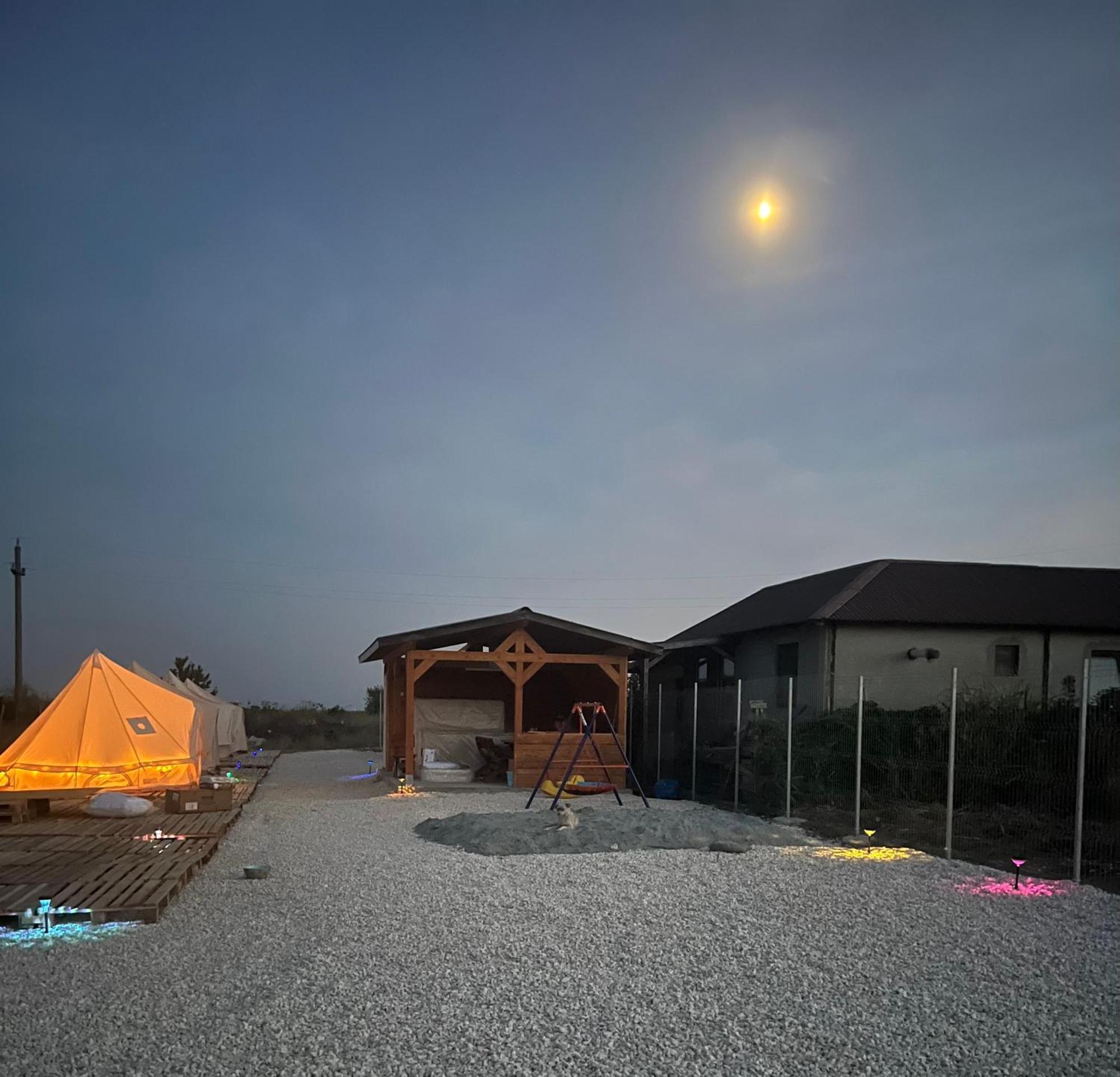 Meme Glamping Hotel Corbu  Exterior foto
